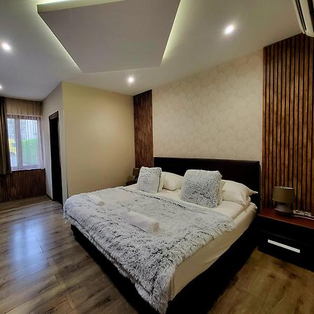 Ven Diofa De Lux Panzio Bed & Breakfast Szeged Luaran gambar