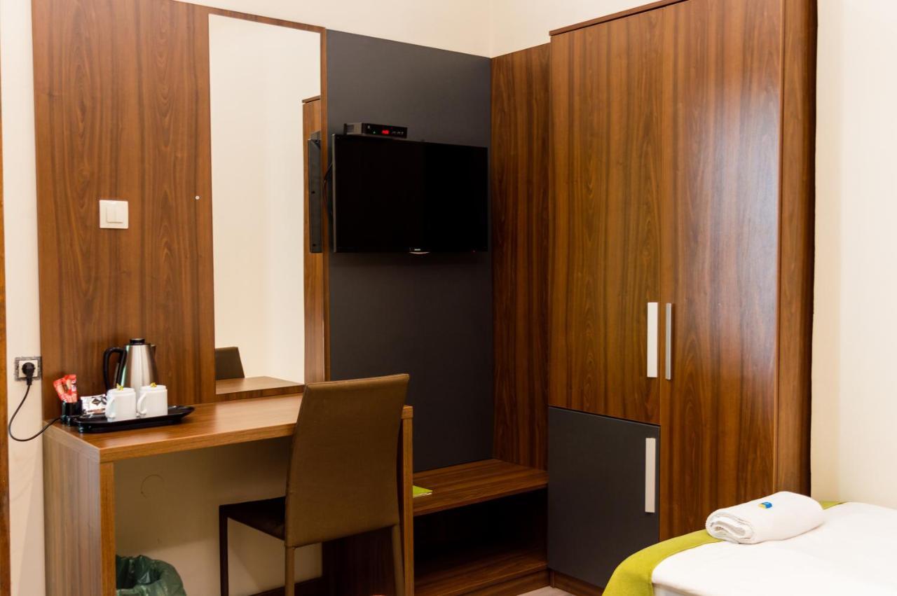 Ven Diofa De Lux Panzio Bed & Breakfast Szeged Luaran gambar