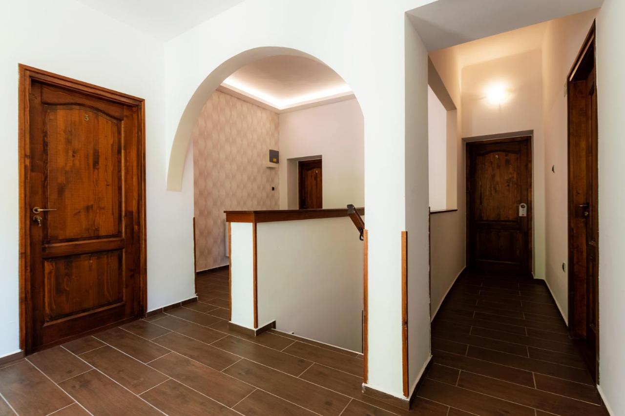 Ven Diofa De Lux Panzio Bed & Breakfast Szeged Luaran gambar