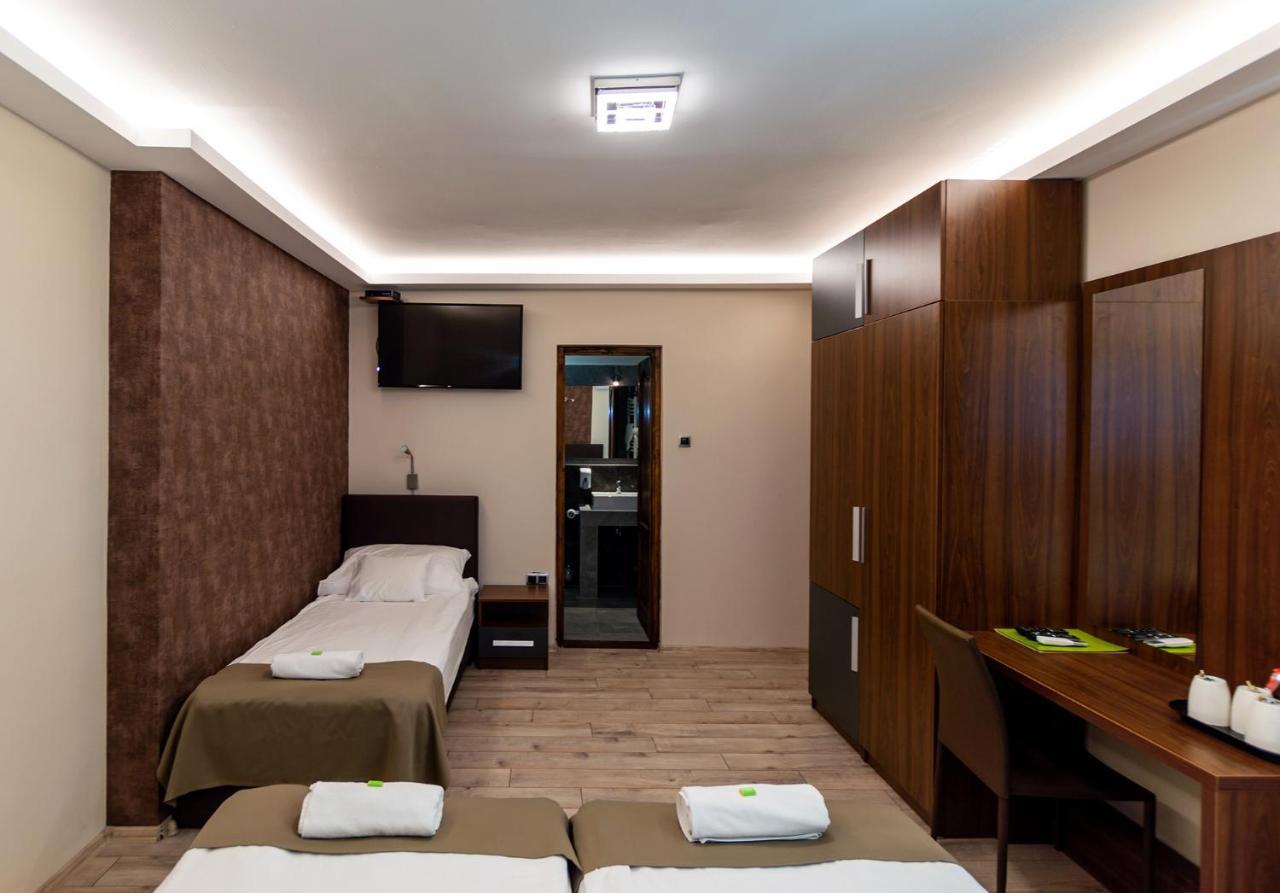 Ven Diofa De Lux Panzio Bed & Breakfast Szeged Luaran gambar