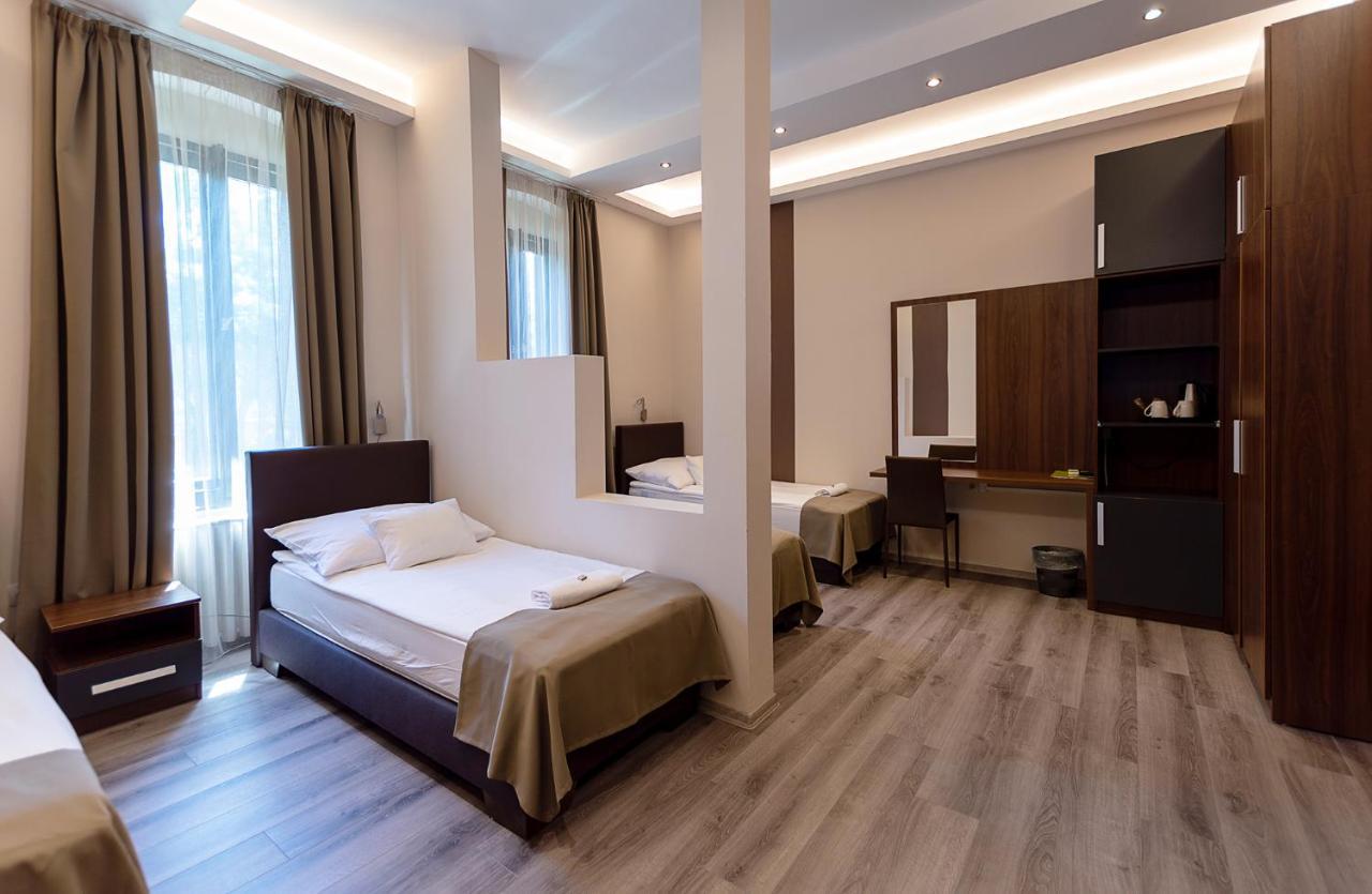 Ven Diofa De Lux Panzio Bed & Breakfast Szeged Luaran gambar