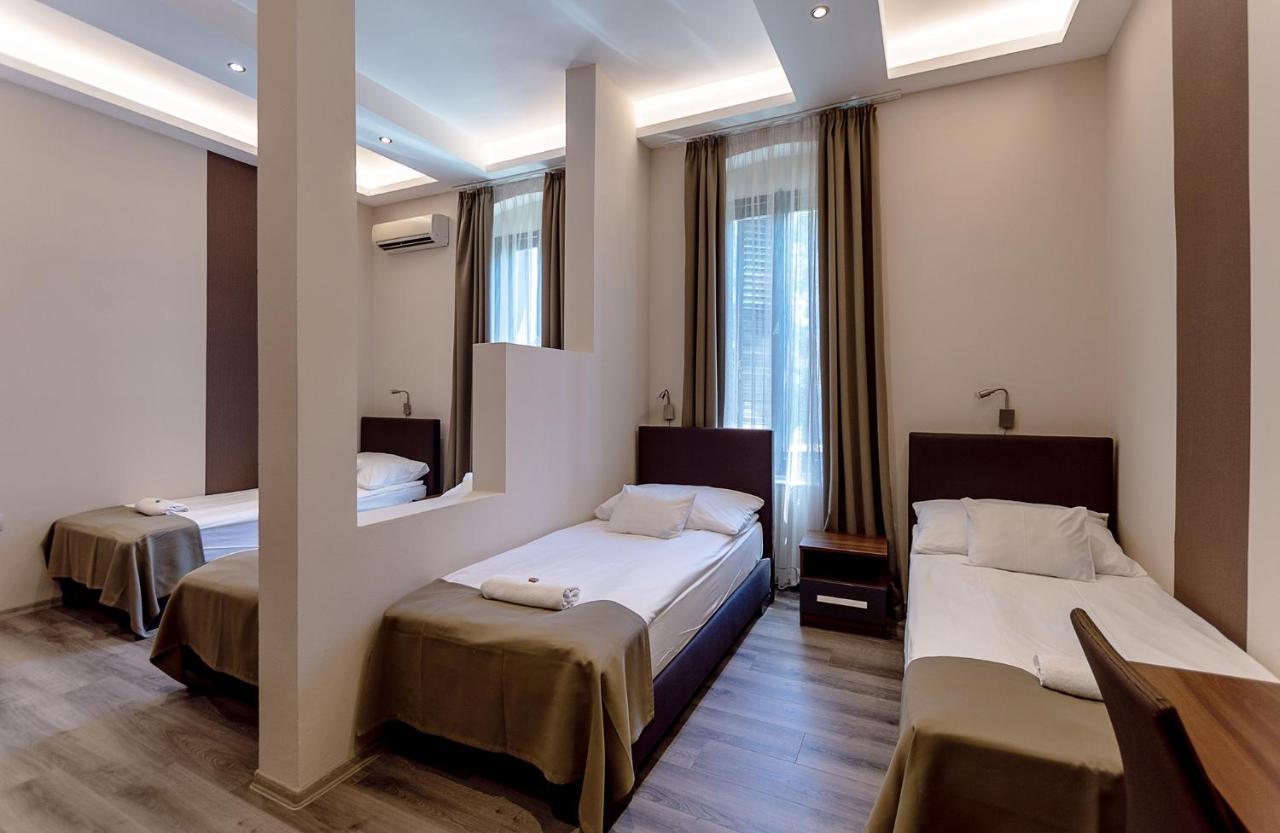 Ven Diofa De Lux Panzio Bed & Breakfast Szeged Luaran gambar