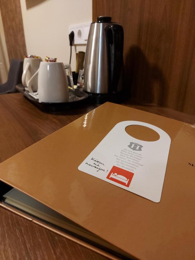 Ven Diofa De Lux Panzio Bed & Breakfast Szeged Luaran gambar