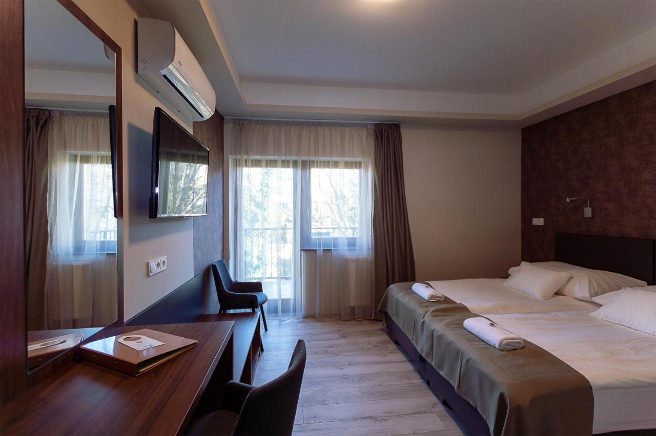 Ven Diofa De Lux Panzio Bed & Breakfast Szeged Luaran gambar