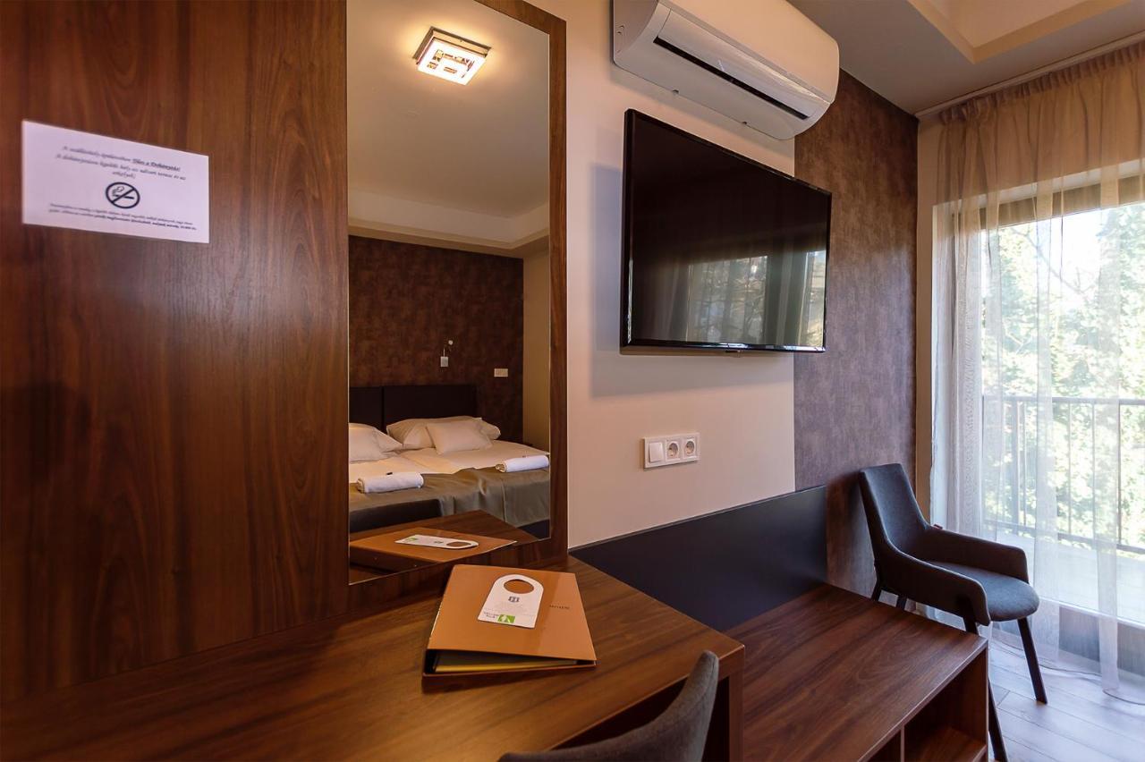 Ven Diofa De Lux Panzio Bed & Breakfast Szeged Luaran gambar