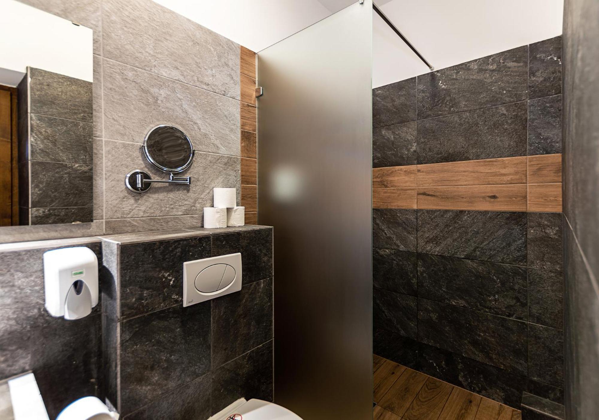Ven Diofa De Lux Panzio Bed & Breakfast Szeged Luaran gambar