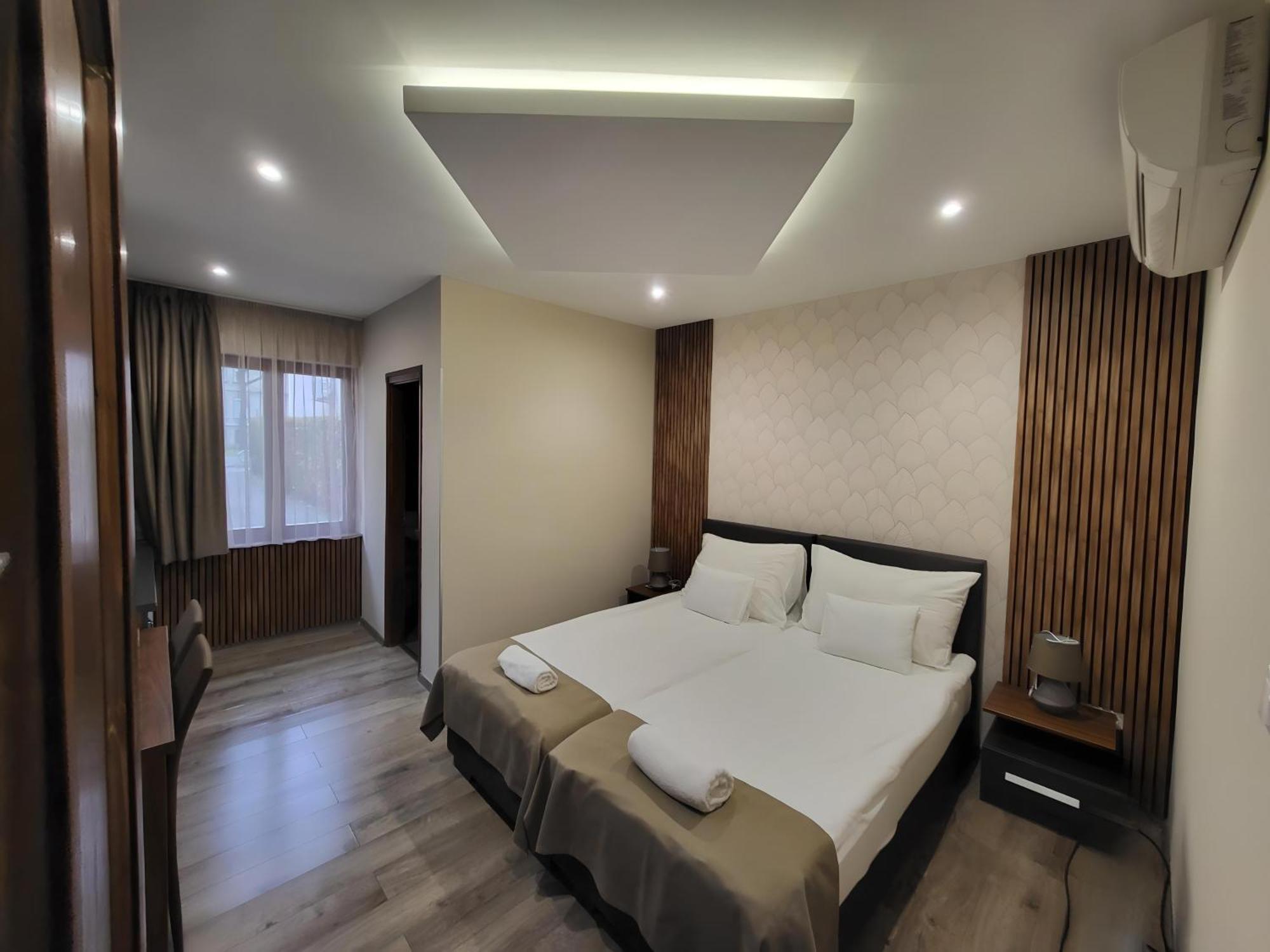 Ven Diofa De Lux Panzio Bed & Breakfast Szeged Luaran gambar